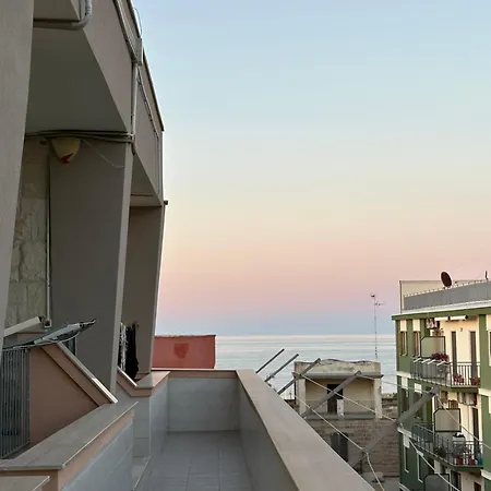The White House Apartment Giovinazzo Exterior photo