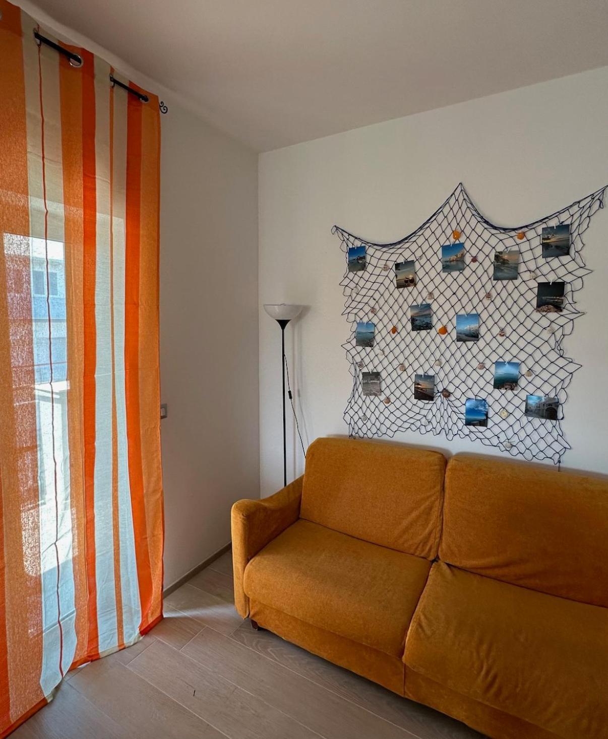 The White House Apartment *